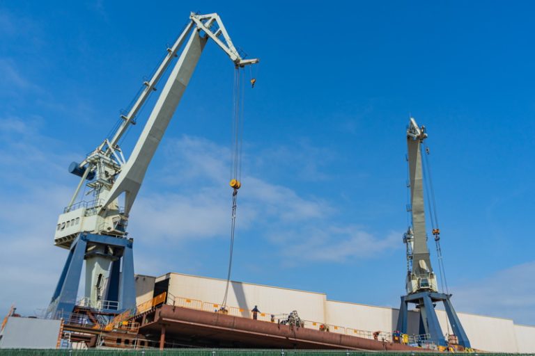 Pelatihan dan Sertifikasi Operator Portal Crane Kelas II by KEMNAKER RI - Blended Training